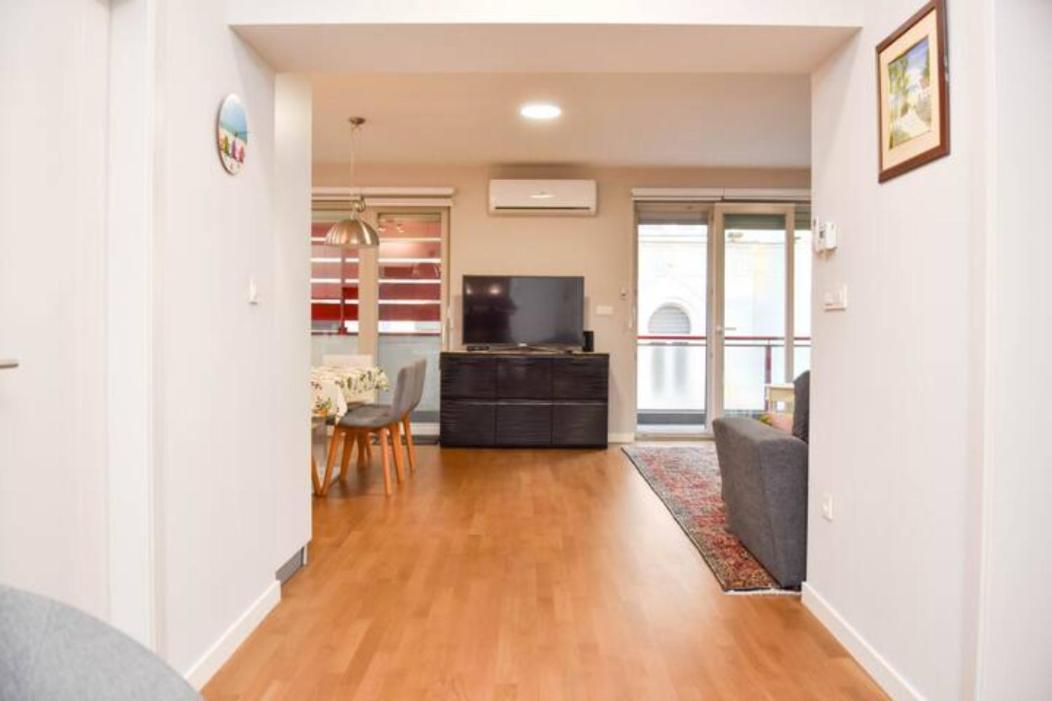 2Bdr Apt With Cathedral View - Excellent Location Apartment Sarajevo Exterior foto